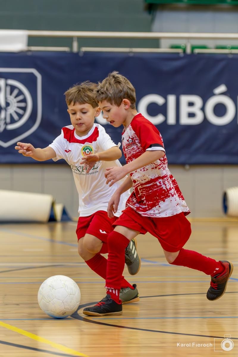 Zdjęcie w galerii na portalu naszwodzislaw.com: Młodzi zawodnicy rocznika 2015 rywalizowali w Raciborzu [FOTO] wiadomości z regionu