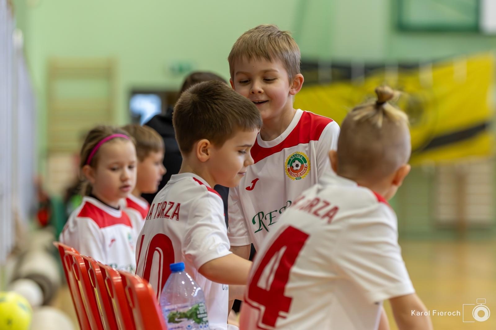 Zdjęcie w galerii na portalu naszwodzislaw.com: Młodzi zawodnicy rocznika 2015 rywalizowali w Raciborzu [FOTO] wiadomości z regionu