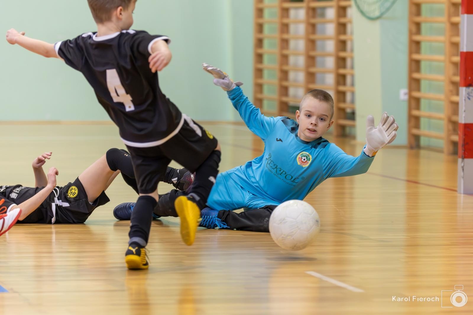 Zdjęcie w galerii na portalu naszwodzislaw.com: Młodzi zawodnicy rocznika 2015 rywalizowali w Raciborzu [FOTO] wiadomości z regionu