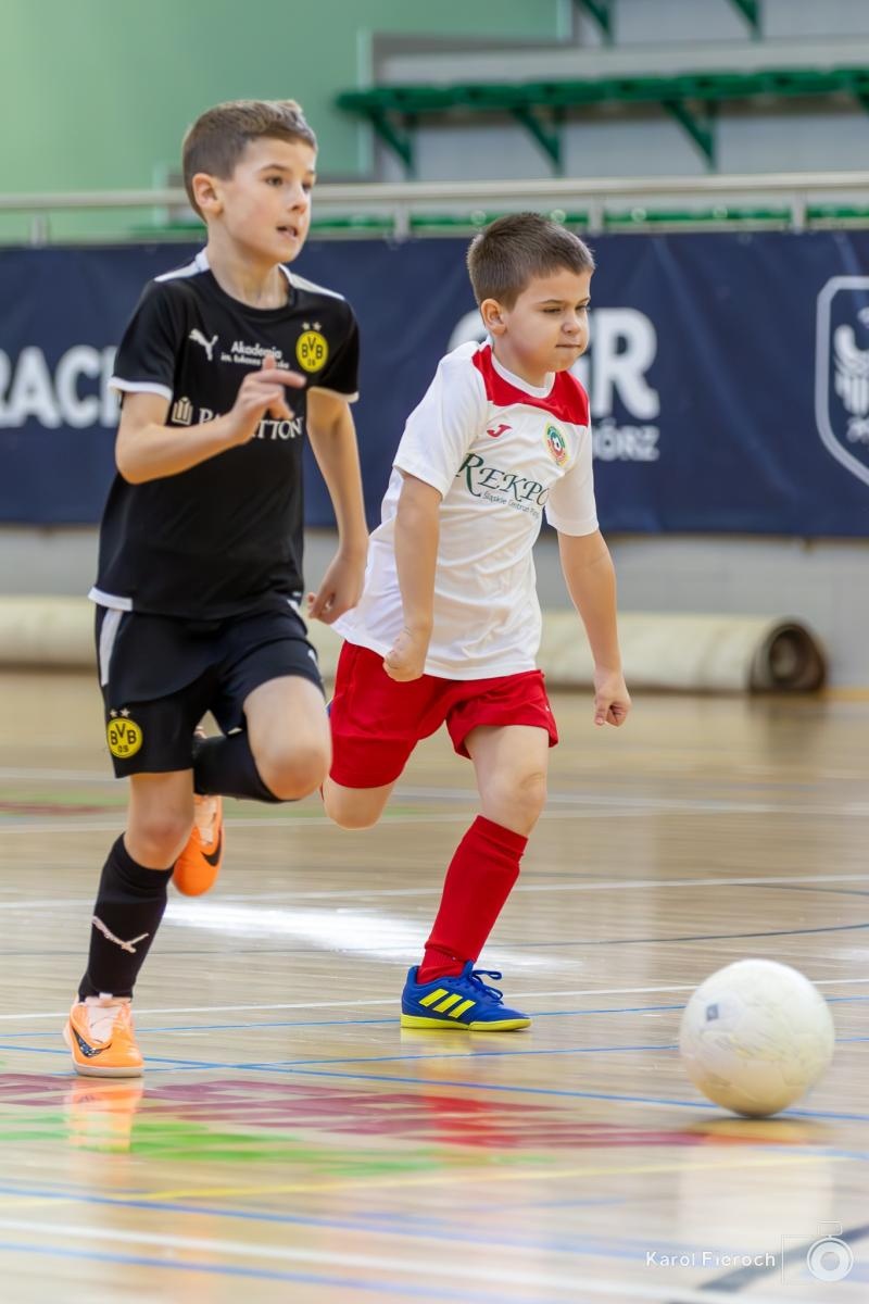 Zdjęcie w galerii na portalu naszwodzislaw.com: Młodzi zawodnicy rocznika 2015 rywalizowali w Raciborzu [FOTO] wiadomości z regionu