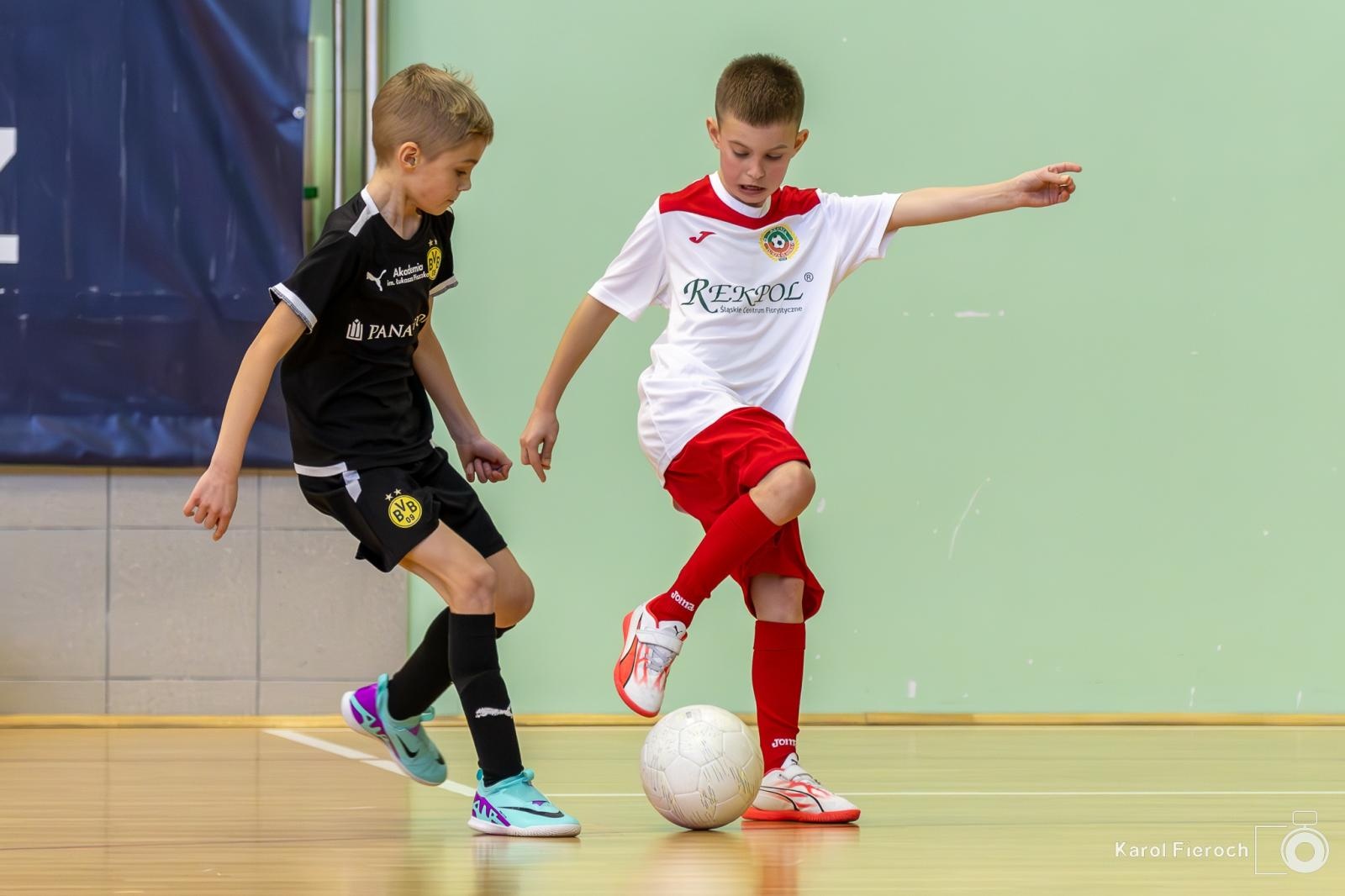 Zdjęcie w galerii na portalu naszwodzislaw.com: Młodzi zawodnicy rocznika 2015 rywalizowali w Raciborzu [FOTO] wiadomości z regionu