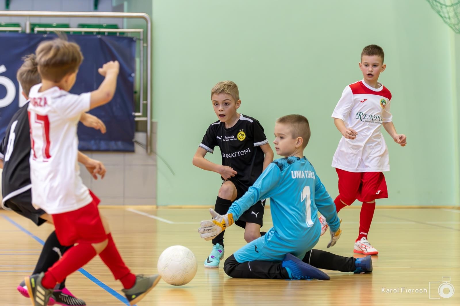 Zdjęcie w galerii na portalu naszwodzislaw.com: Młodzi zawodnicy rocznika 2015 rywalizowali w Raciborzu [FOTO] wiadomości z regionu