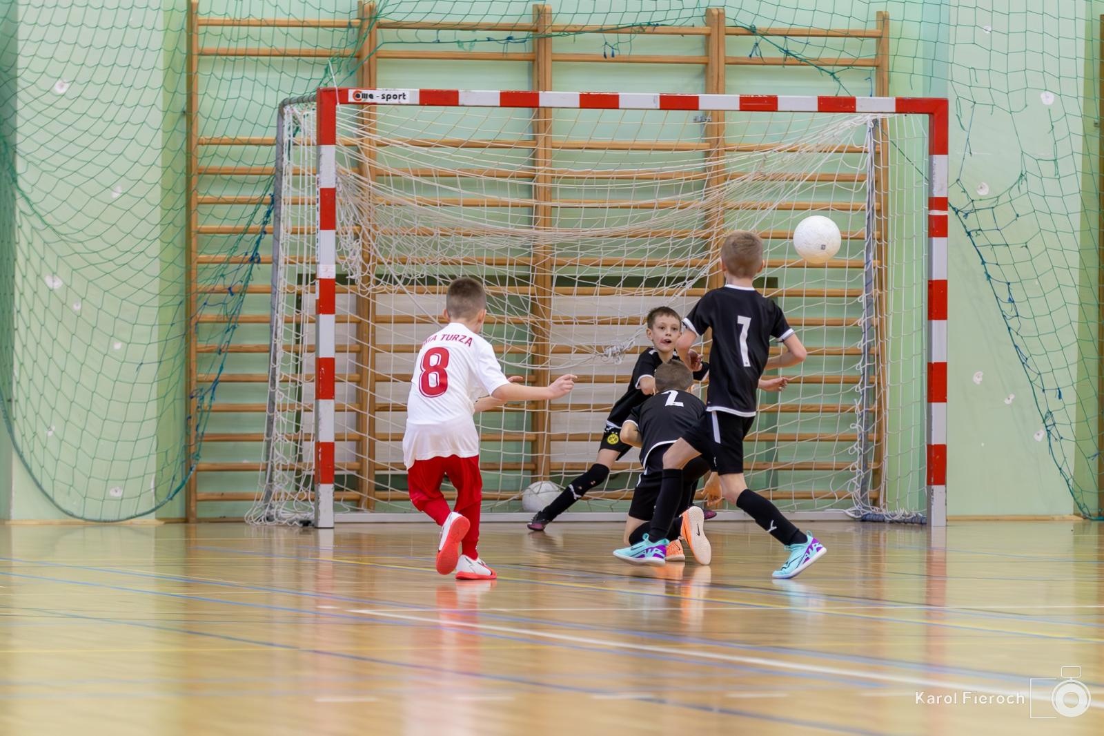 Zdjęcie w galerii na portalu naszwodzislaw.com: Młodzi zawodnicy rocznika 2015 rywalizowali w Raciborzu [FOTO] wiadomości z regionu