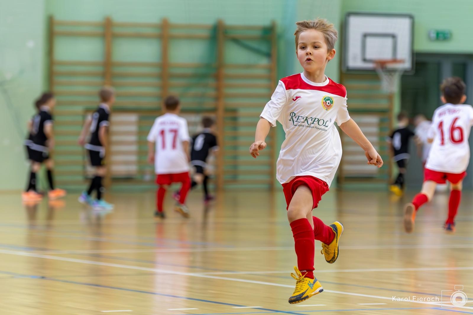 Zdjęcie w galerii na portalu naszwodzislaw.com: Młodzi zawodnicy rocznika 2015 rywalizowali w Raciborzu [FOTO] wiadomości z regionu