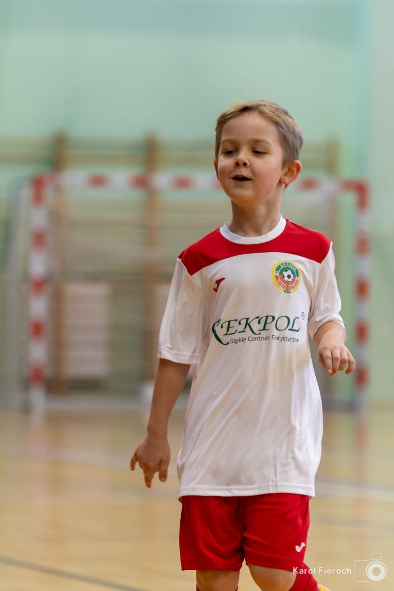 Zdjęcie w galerii na portalu naszwodzislaw.com: Młodzi zawodnicy rocznika 2015 rywalizowali w Raciborzu [FOTO] wiadomości z regionu