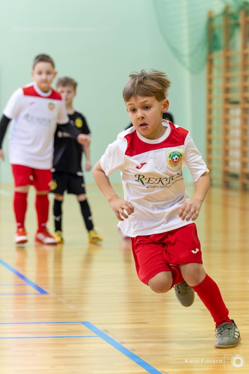 Zdjęcie w galerii na portalu naszwodzislaw.com: Młodzi zawodnicy rocznika 2015 rywalizowali w Raciborzu [FOTO] wiadomości z regionu