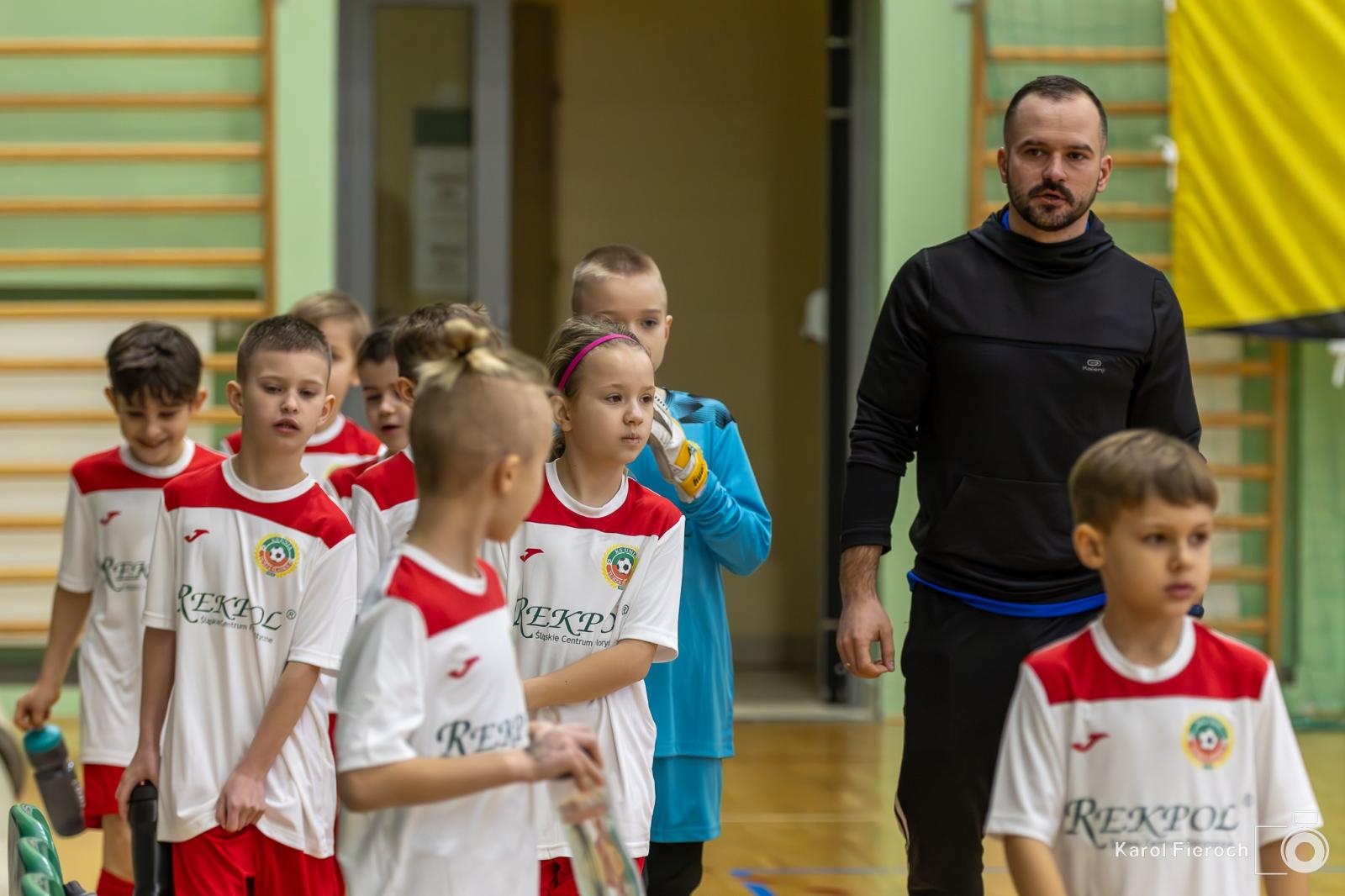 Zdjęcie w galerii na portalu naszwodzislaw.com: Młodzi zawodnicy rocznika 2015 rywalizowali w Raciborzu [FOTO] wiadomości z regionu