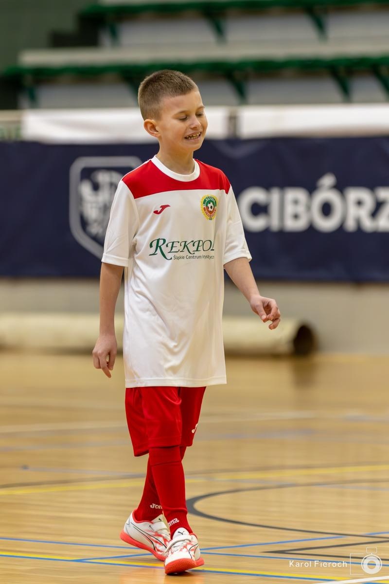 Zdjęcie w galerii na portalu naszwodzislaw.com: Młodzi zawodnicy rocznika 2015 rywalizowali w Raciborzu [FOTO] wiadomości z regionu