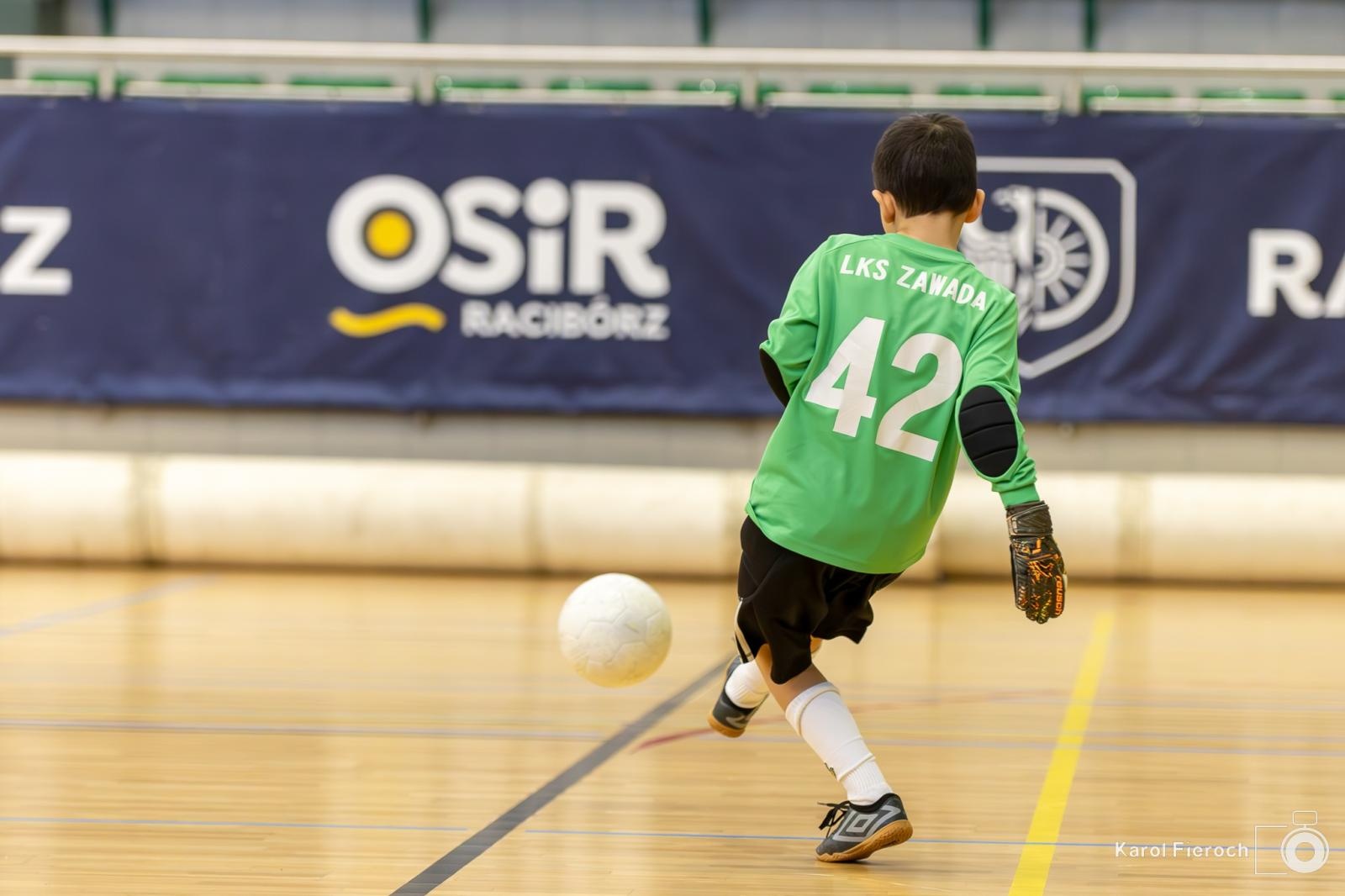 Zdjęcie w galerii na portalu naszwodzislaw.com: Młodzi zawodnicy rocznika 2015 rywalizowali w Raciborzu [FOTO] wiadomości z regionu