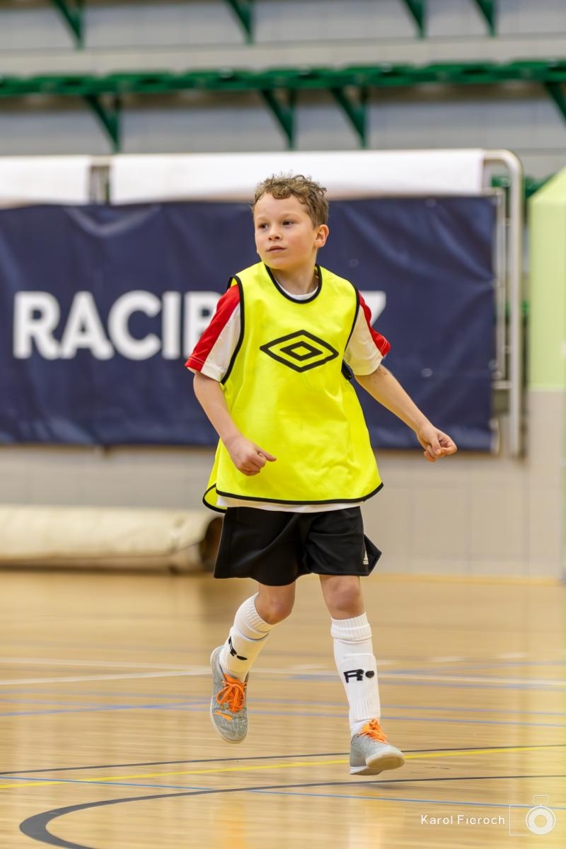 Zdjęcie w galerii na portalu naszwodzislaw.com: Młodzi zawodnicy rocznika 2015 rywalizowali w Raciborzu [FOTO] wiadomości z regionu