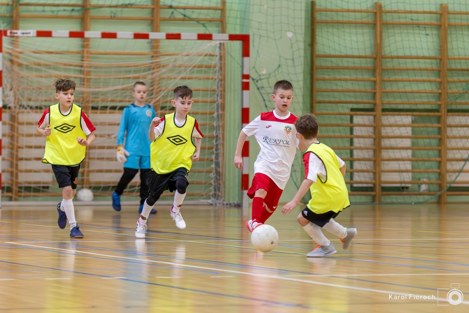 Zdjęcie w galerii na portalu naszwodzislaw.com: Młodzi zawodnicy rocznika 2015 rywalizowali w Raciborzu [FOTO] wiadomości z regionu