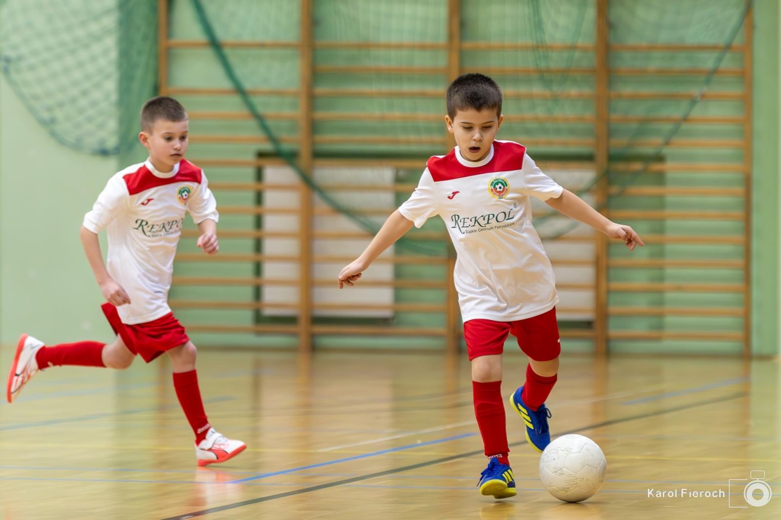 Zdjęcie w galerii na portalu naszwodzislaw.com: Młodzi zawodnicy rocznika 2015 rywalizowali w Raciborzu [FOTO] wiadomości z regionu