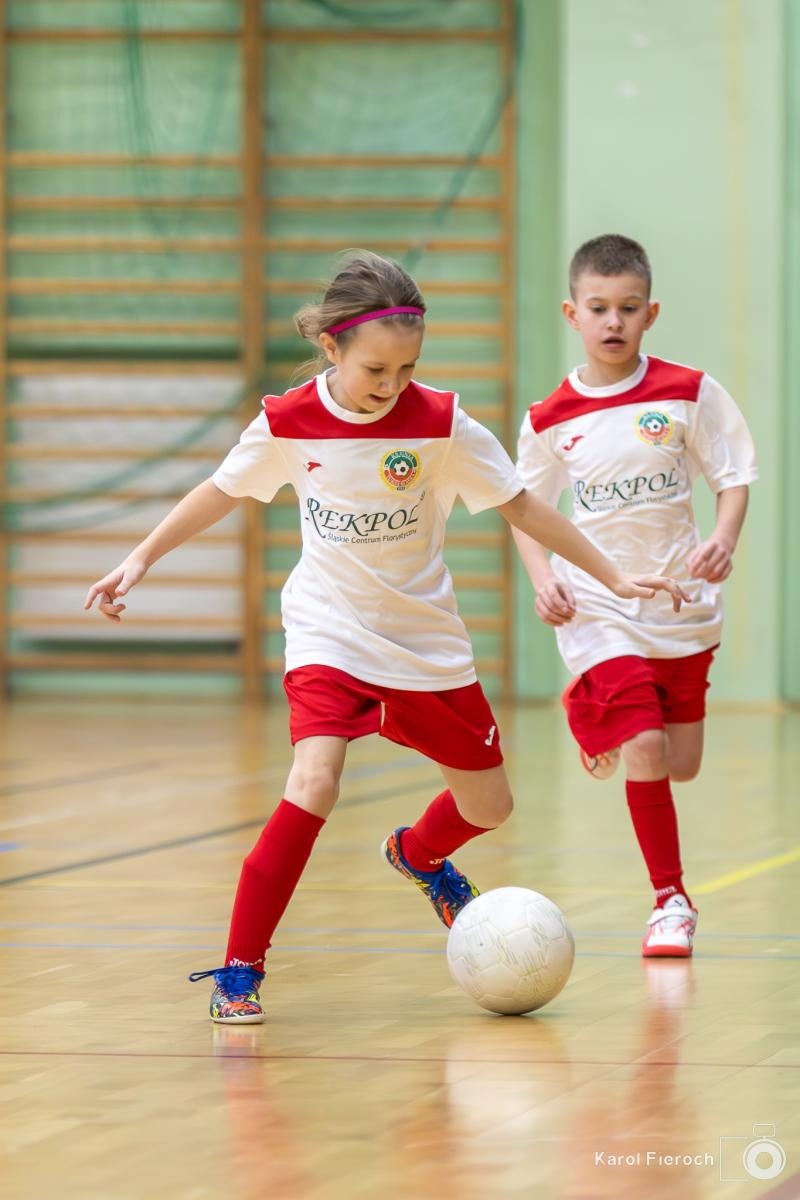 Zdjęcie w galerii na portalu naszwodzislaw.com: Młodzi zawodnicy rocznika 2015 rywalizowali w Raciborzu [FOTO] wiadomości z regionu