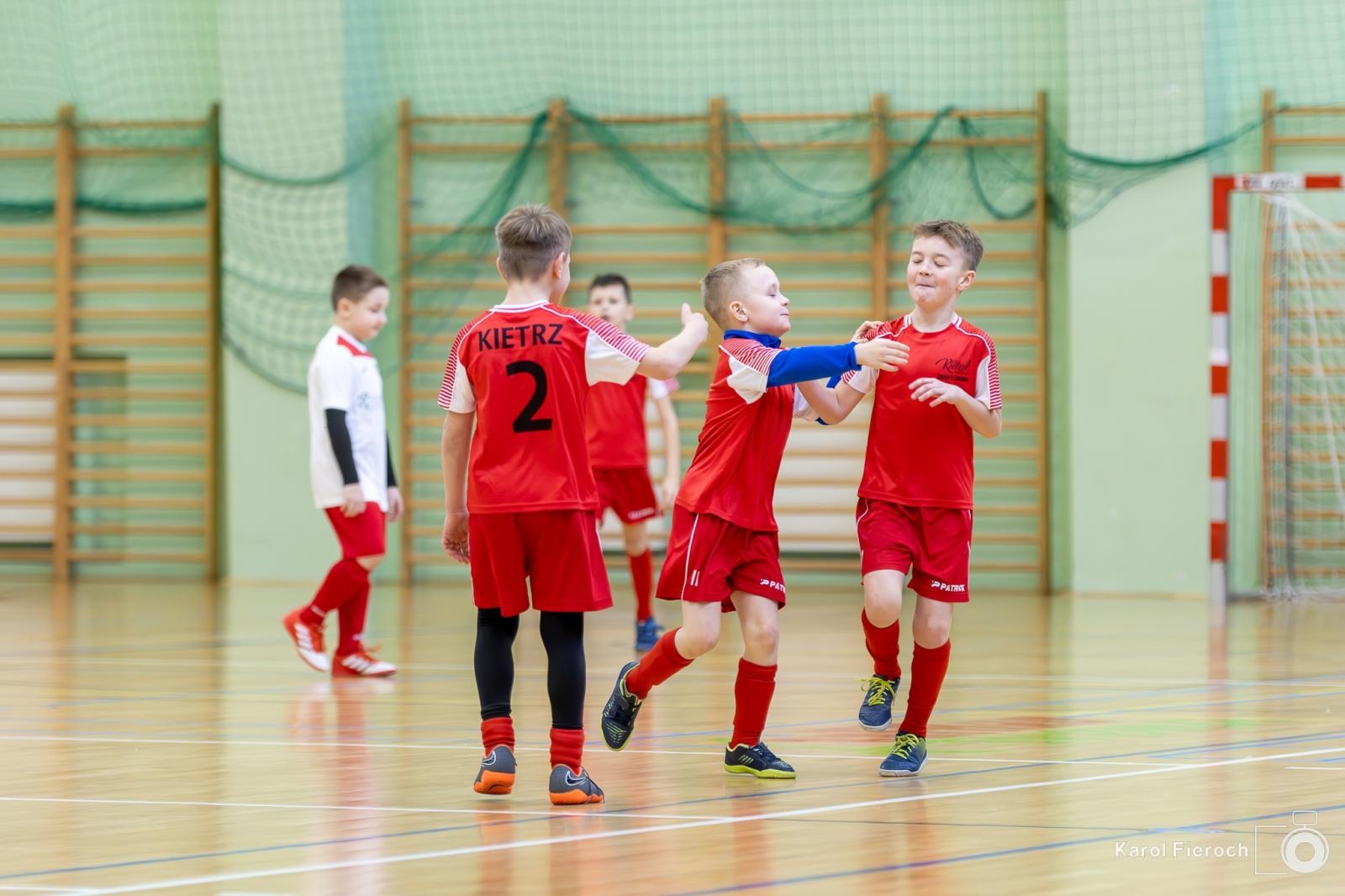 Zdjęcie w galerii na portalu naszwodzislaw.com: Młodzi zawodnicy rocznika 2015 rywalizowali w Raciborzu [FOTO] wiadomości z regionu