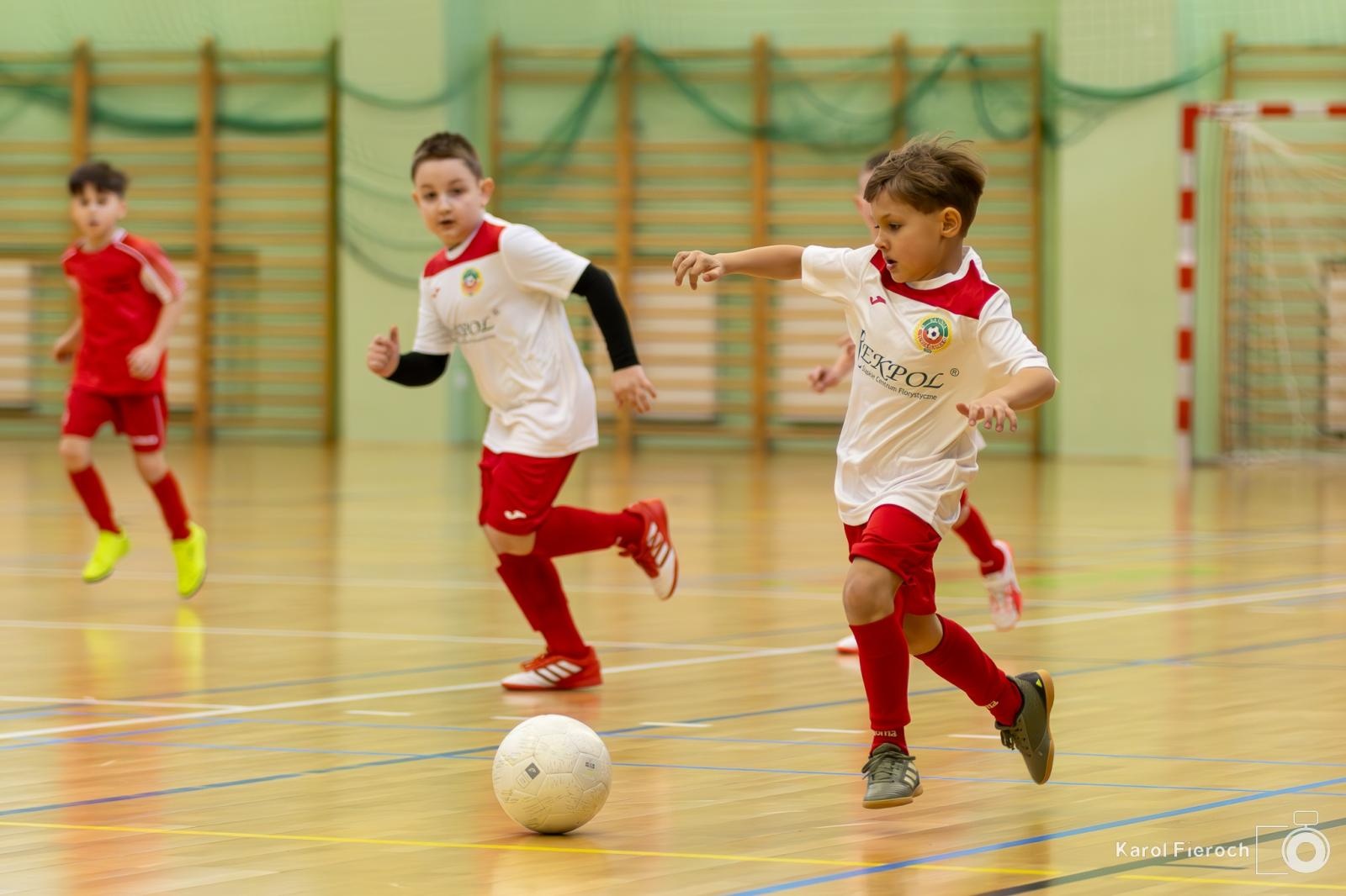 Zdjęcie w galerii na portalu naszwodzislaw.com: Młodzi zawodnicy rocznika 2015 rywalizowali w Raciborzu [FOTO] wiadomości z regionu