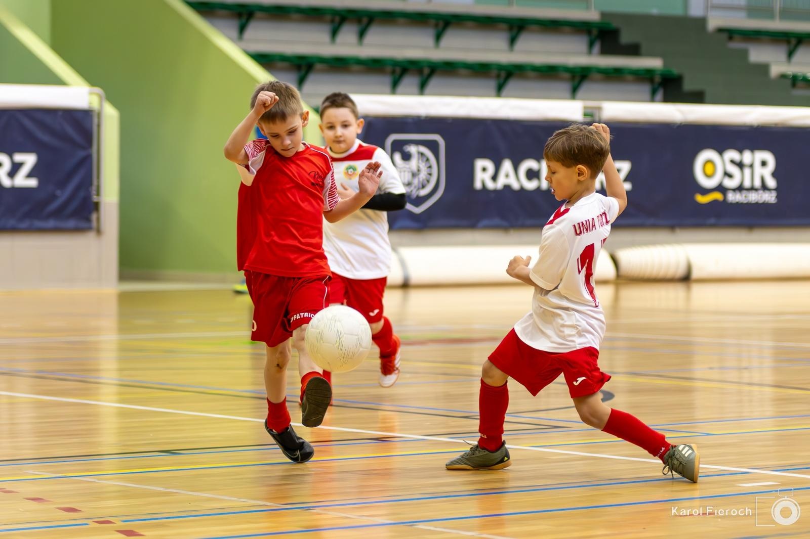 Zdjęcie w galerii na portalu naszwodzislaw.com: Młodzi zawodnicy rocznika 2015 rywalizowali w Raciborzu [FOTO] wiadomości z regionu