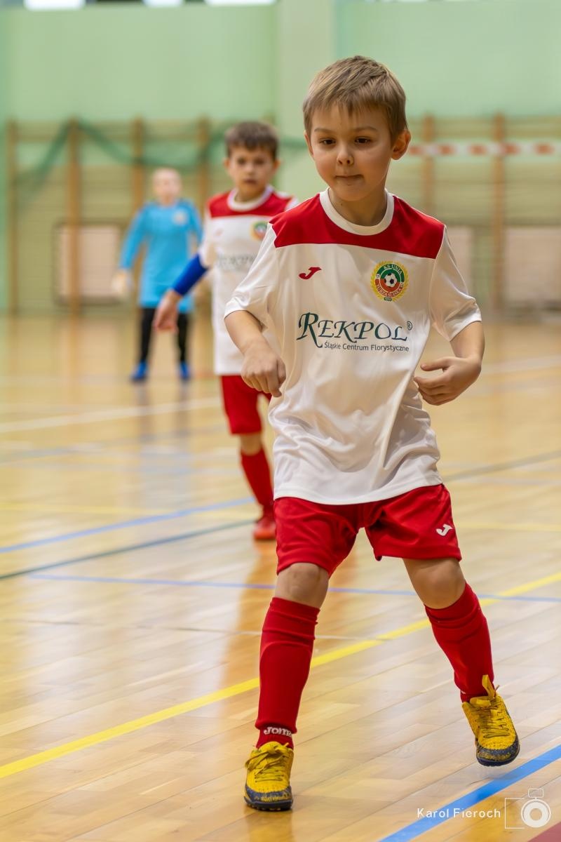 Zdjęcie w galerii na portalu naszwodzislaw.com: Młodzi zawodnicy rocznika 2015 rywalizowali w Raciborzu [FOTO] wiadomości z regionu