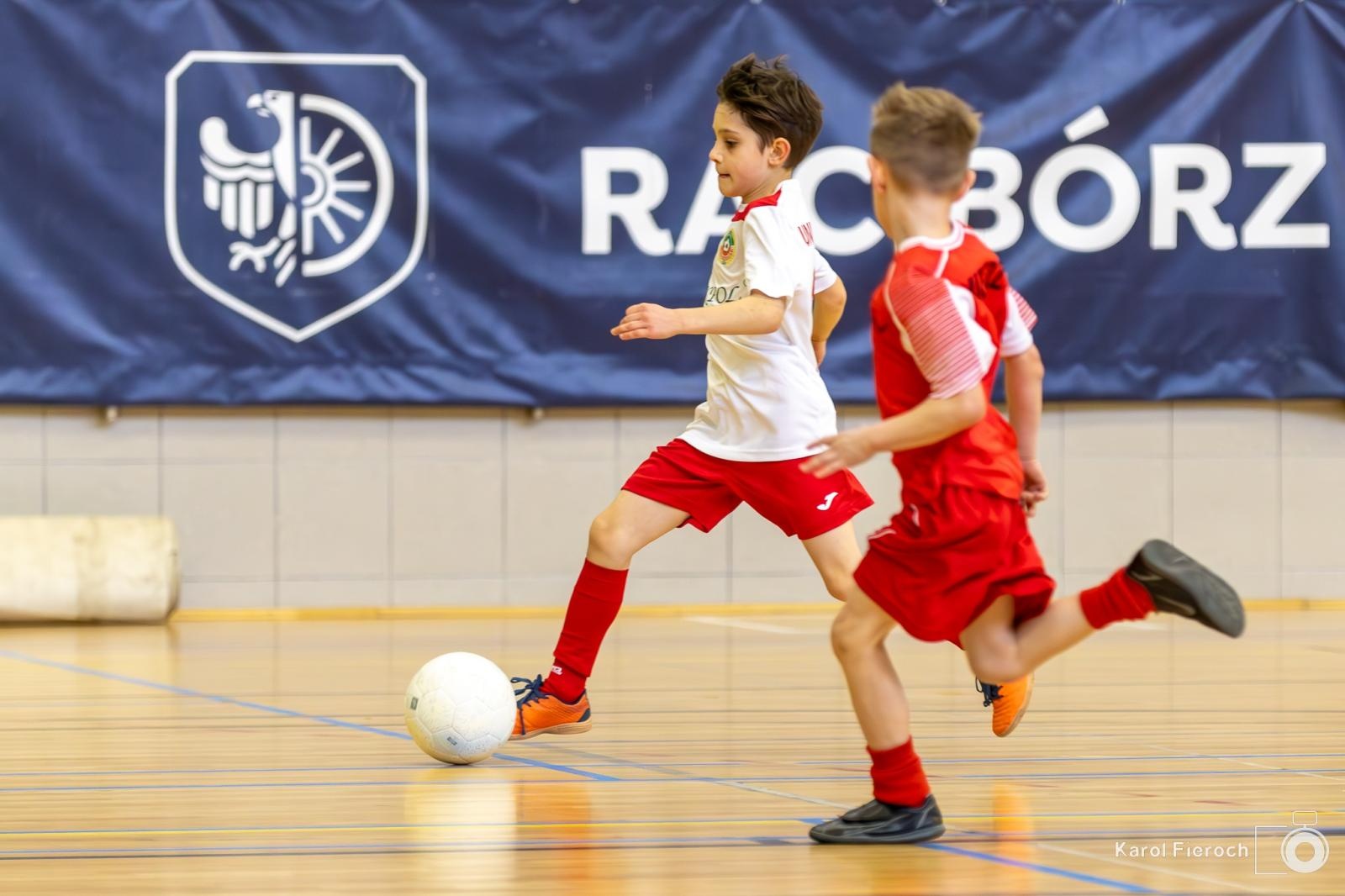 Zdjęcie w galerii na portalu naszwodzislaw.com: Młodzi zawodnicy rocznika 2015 rywalizowali w Raciborzu [FOTO] wiadomości z regionu