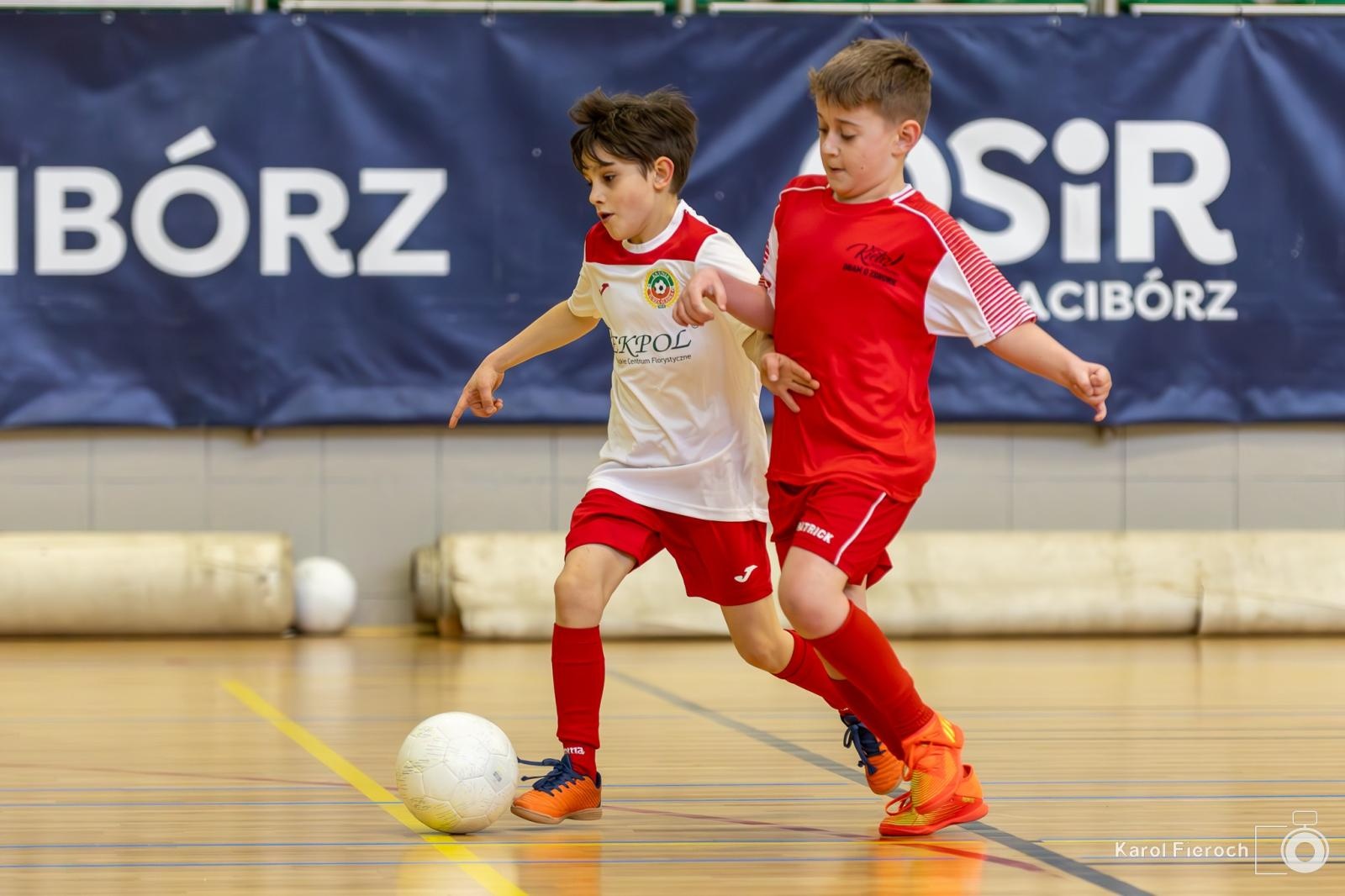 Zdjęcie w galerii na portalu naszwodzislaw.com: Młodzi zawodnicy rocznika 2015 rywalizowali w Raciborzu [FOTO] wiadomości z regionu