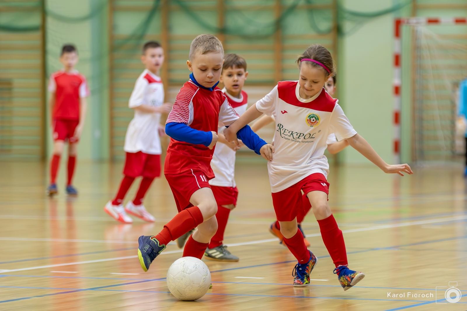 Zdjęcie w galerii na portalu naszwodzislaw.com: Młodzi zawodnicy rocznika 2015 rywalizowali w Raciborzu [FOTO] wiadomości z regionu