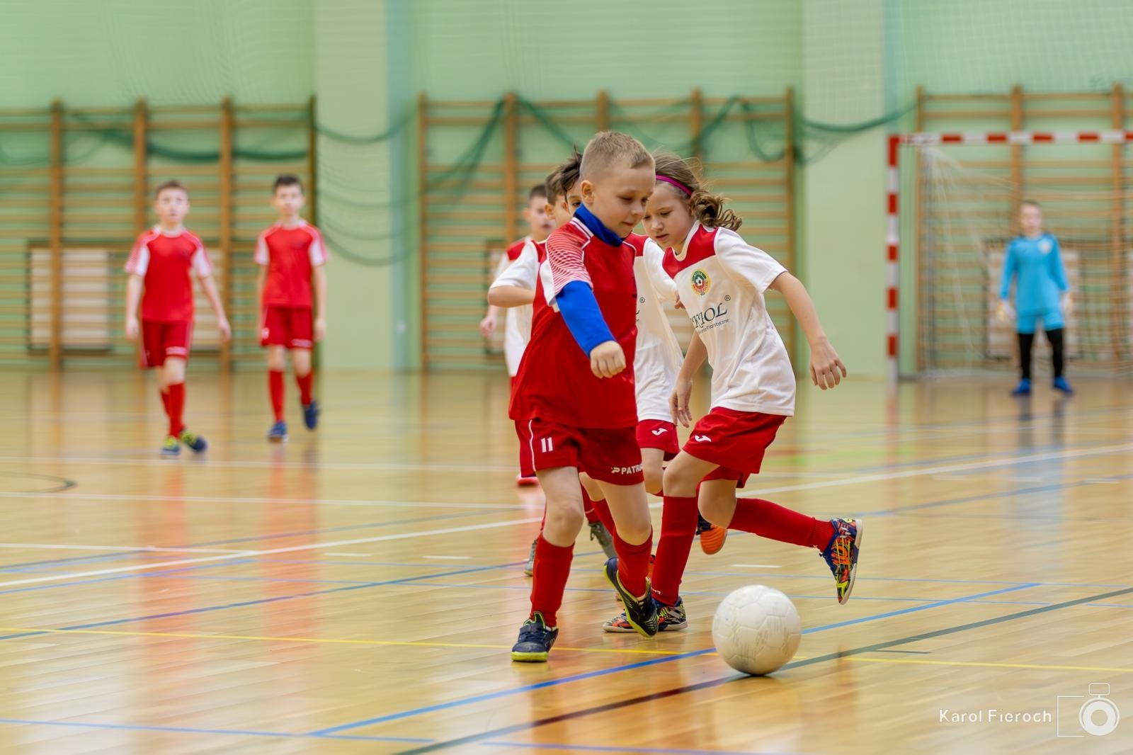 Zdjęcie w galerii na portalu naszwodzislaw.com: Młodzi zawodnicy rocznika 2015 rywalizowali w Raciborzu [FOTO] wiadomości z regionu