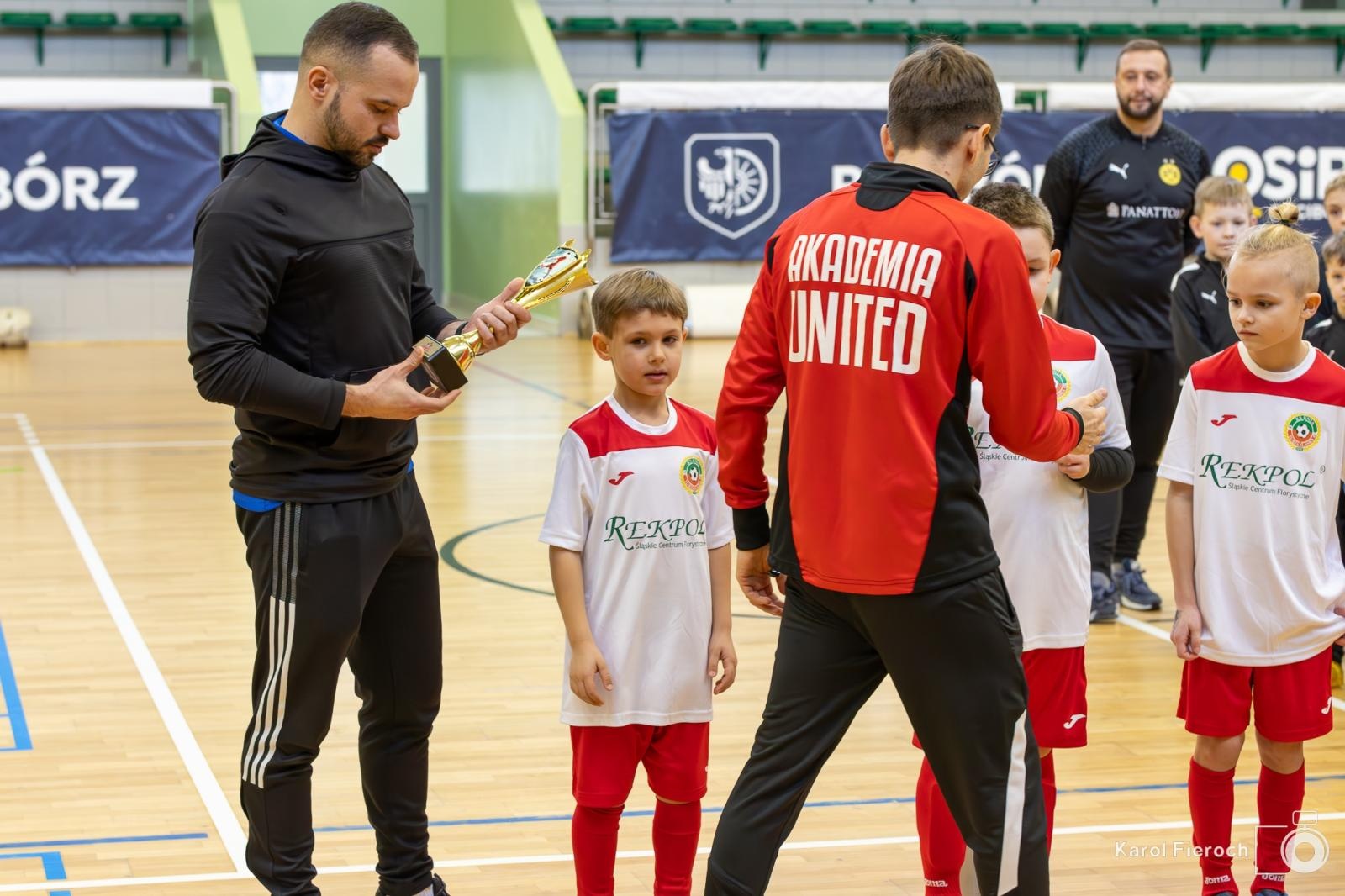 Zdjęcie w galerii na portalu naszwodzislaw.com: Młodzi zawodnicy rocznika 2015 rywalizowali w Raciborzu [FOTO] wiadomości z regionu