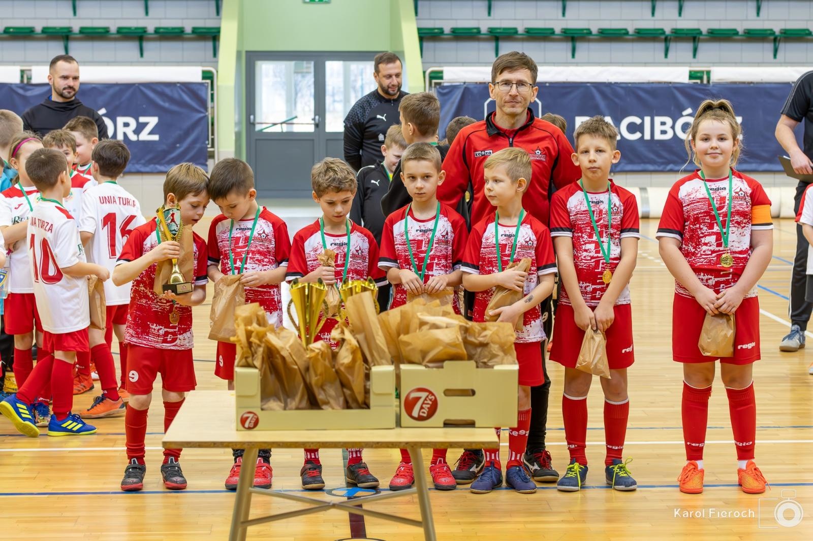 Zdjęcie w galerii na portalu naszwodzislaw.com: Młodzi zawodnicy rocznika 2015 rywalizowali w Raciborzu [FOTO] wiadomości z regionu