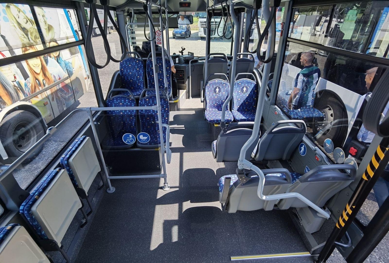 Zdjęcie w galerii na portalu naszwodzislaw.com: Niemal 5 mln zł na Wodzisławską Komunikację Powiatową wiadomości z regionu