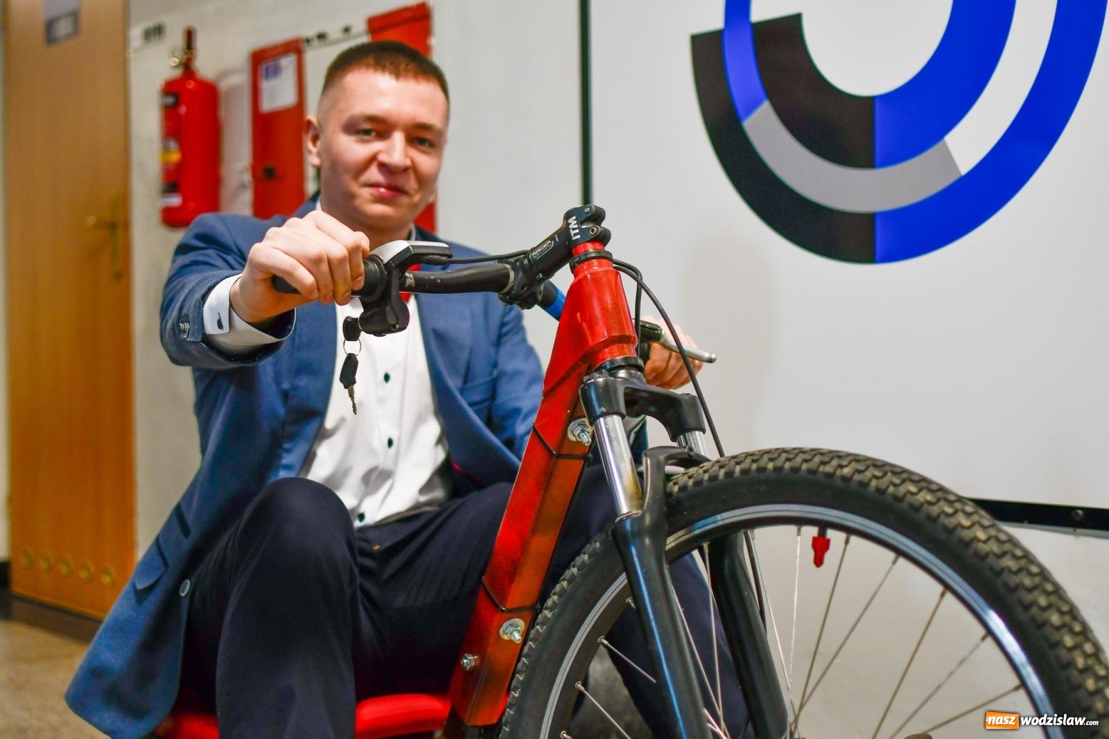 Zdjęcie w galerii na portalu naszwodzislaw.com: Rektor raciborskiej ANS: jesteście architektami nowoczesnego społeczeństwa wiadomości z regionu