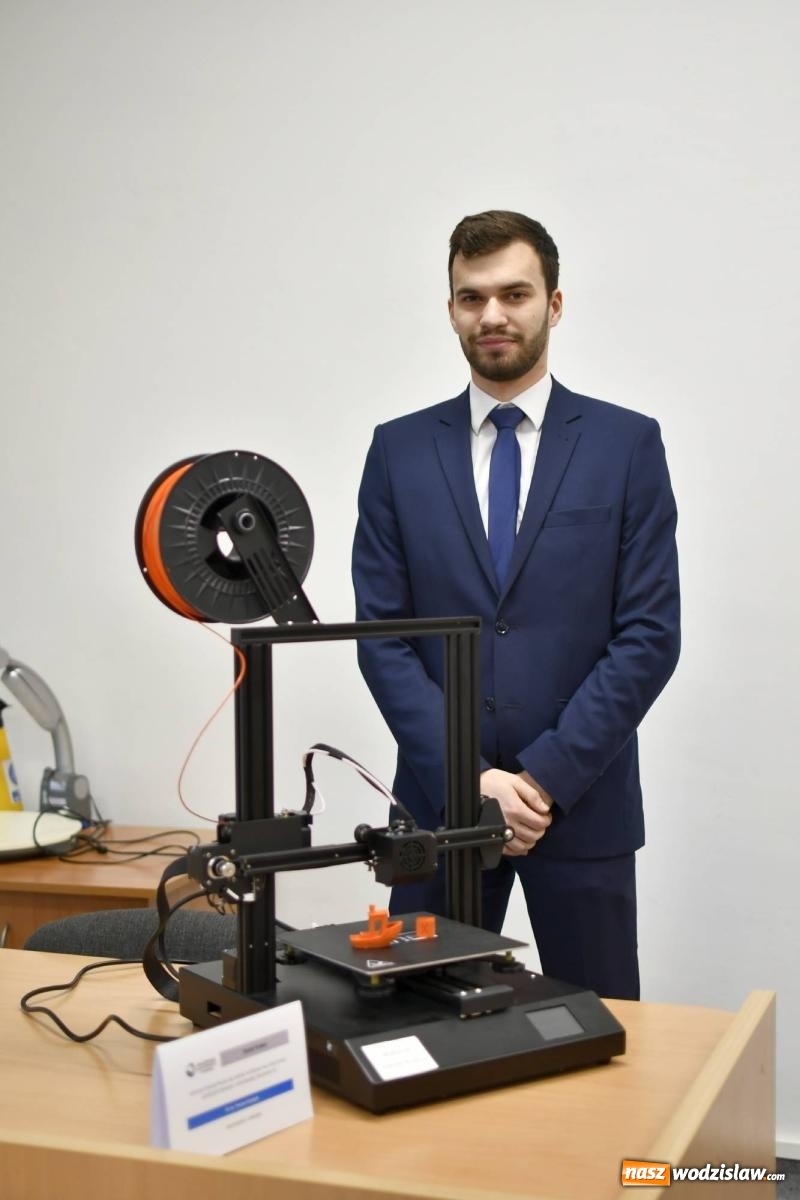 Zdjęcie w galerii na portalu naszwodzislaw.com: Rektor raciborskiej ANS: jesteście architektami nowoczesnego społeczeństwa wiadomości z regionu