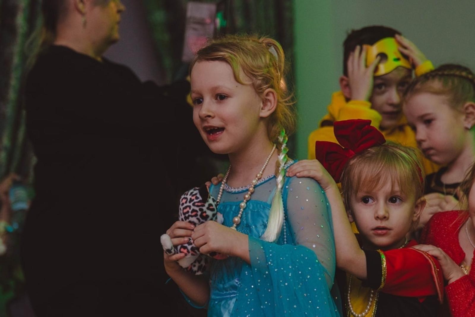 Zdjęcie w galerii na portalu naszwodzislaw.com: Tłumy bawiły się na balu księżnej Konstancji w Wodzisławiu Śląskim [FOTO] wiadomości z regionu