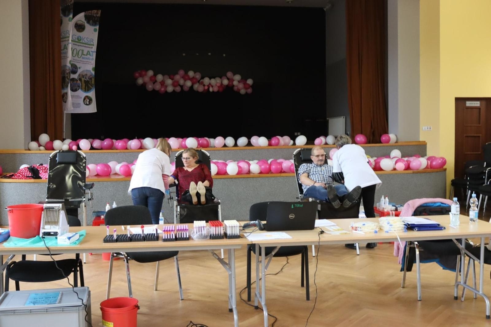 Zdjęcie w galerii na portalu naszwodzislaw.com: Zbiórka krwi i kiermasz dla Filipka w Syryni wiadomości z regionu