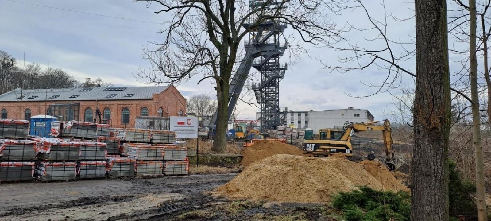 Zdjęcie w galerii na portalu naszwodzislaw.com: Pszów. Wokół Jana praca wre wiadomości z regionu