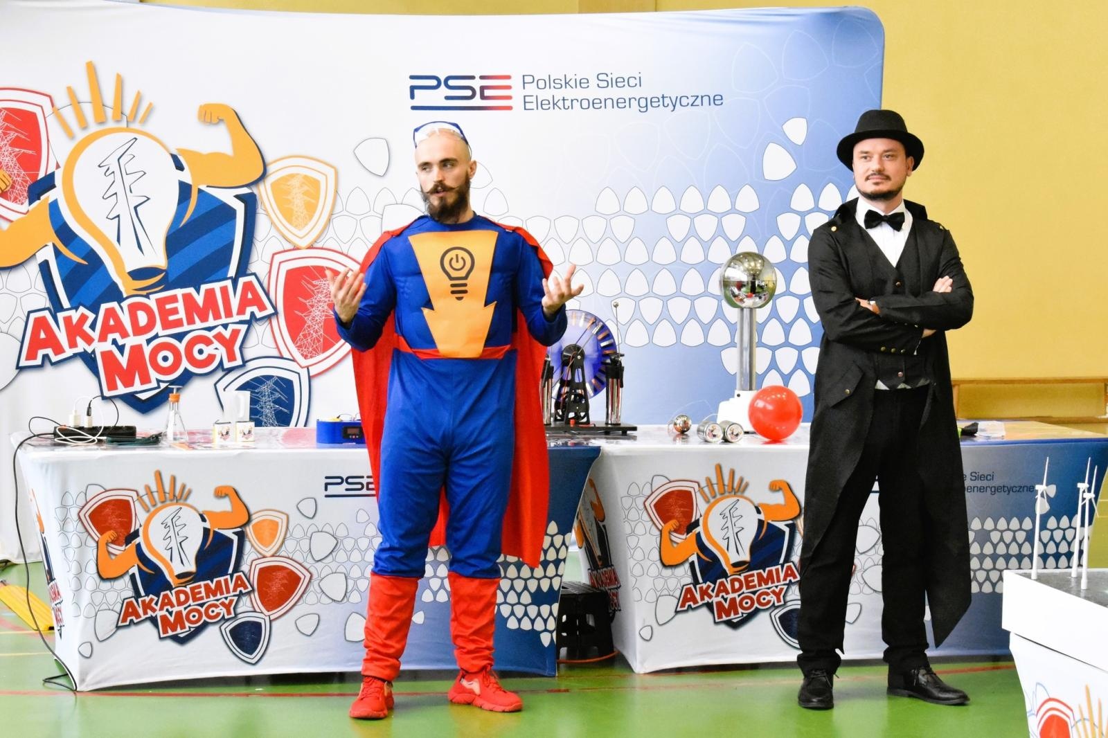 Zdjęcie w galerii na portalu naszwodzislaw.com: Godów. Akademia Mocy w gminnych szkołach wiadomości z regionu