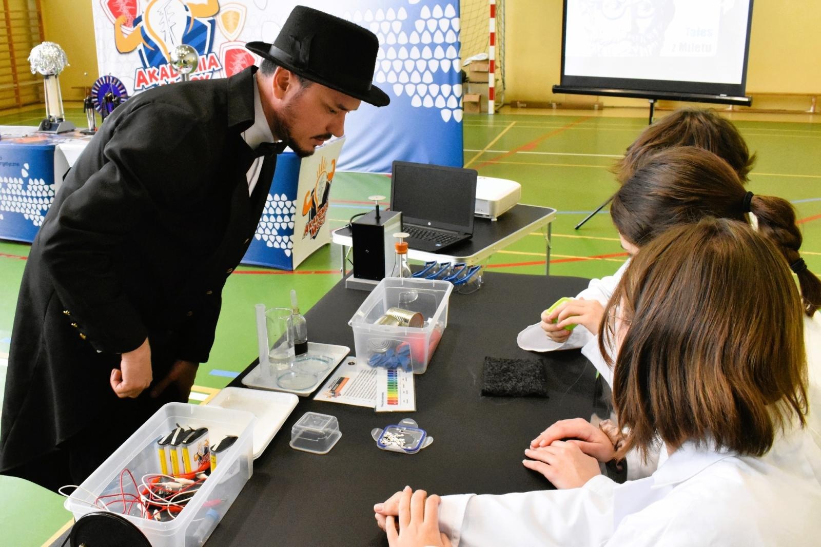 Zdjęcie w galerii na portalu naszwodzislaw.com: Godów. Akademia Mocy w gminnych szkołach wiadomości z regionu