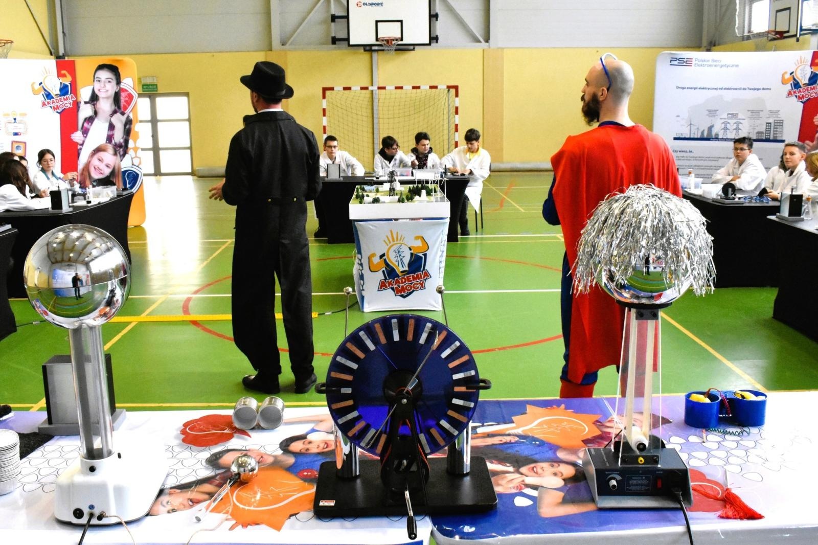 Zdjęcie w galerii na portalu naszwodzislaw.com: Godów. Akademia Mocy w gminnych szkołach wiadomości z regionu