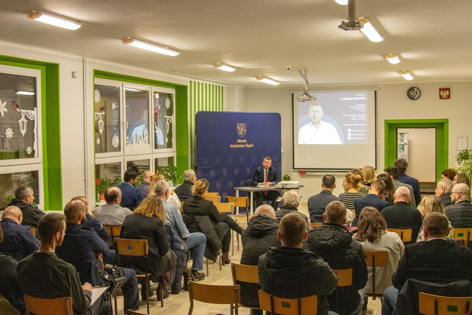 Zdjęcie w galerii na portalu naszwodzislaw.com: Spotkanie z mieszkańcami dzielnicy Jedłownik-Turzyczka-Karkoszka wiadomości z regionu