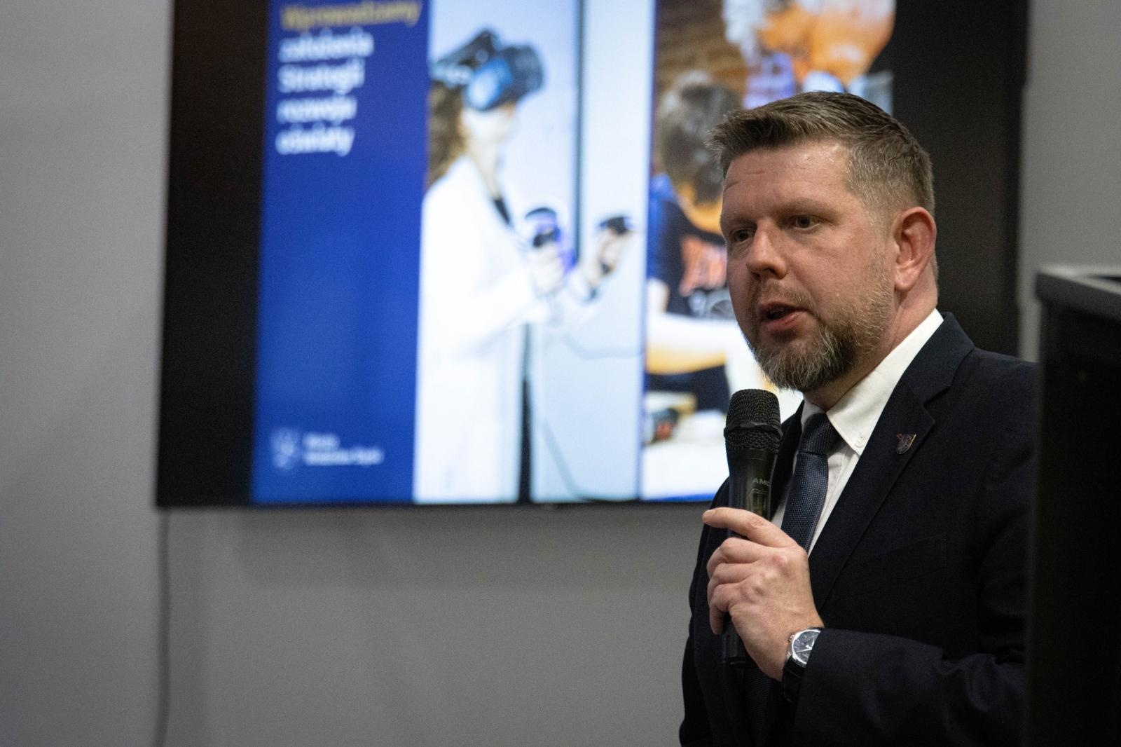 Zdjęcie w galerii na portalu naszwodzislaw.com: Za nami spotkanie prezydenta z mieszkańcami Nowego Miasta wiadomości z regionu