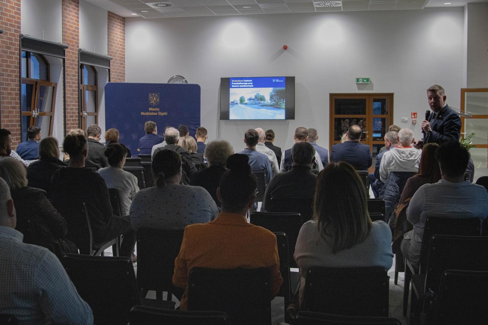 Zdjęcie w galerii na portalu naszwodzislaw.com: Za nami spotkanie prezydenta z mieszkańcami Nowego Miasta wiadomości z regionu