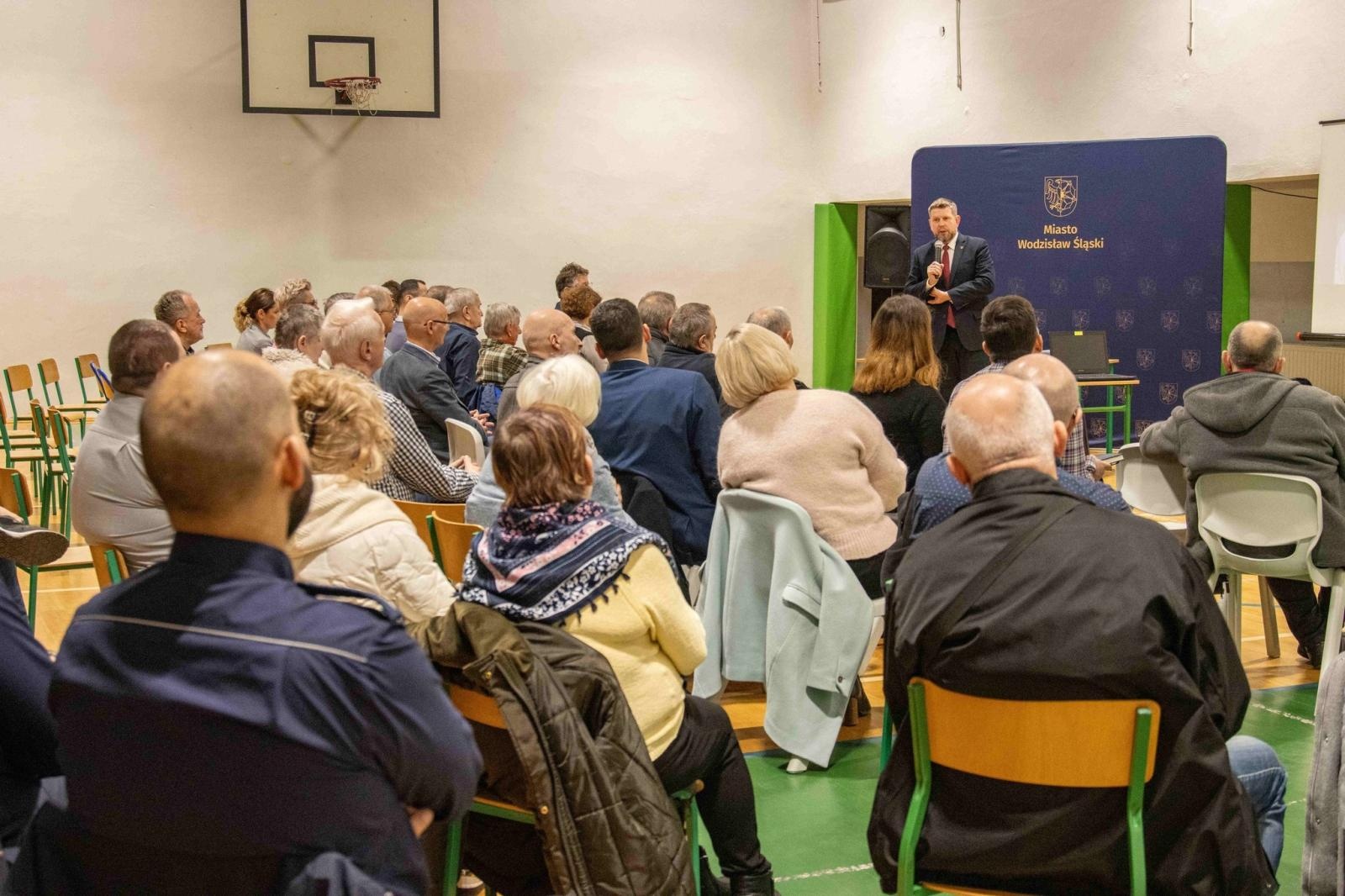 Zdjęcie w galerii na portalu naszwodzislaw.com: Za nami spotkanie prezydenta z mieszkańcami Trzech Wzgórz wiadomości z regionu