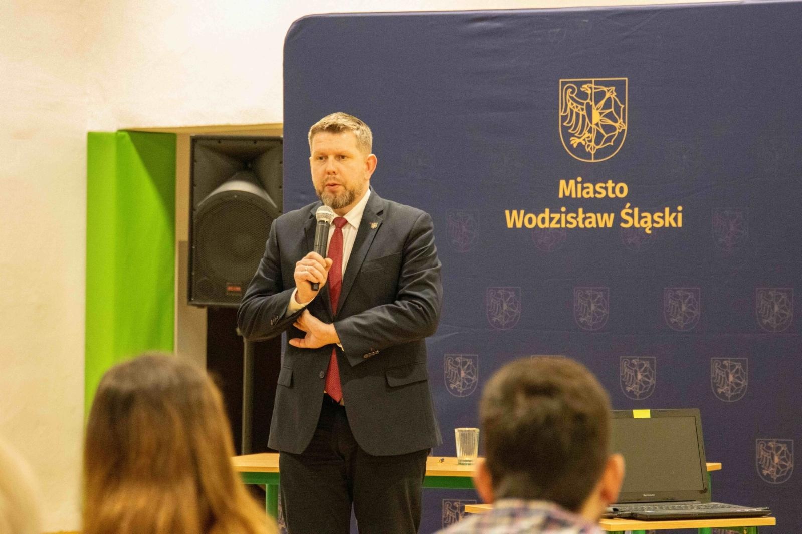 Zdjęcie w galerii na portalu naszwodzislaw.com: Za nami spotkanie prezydenta z mieszkańcami Trzech Wzgórz wiadomości z regionu