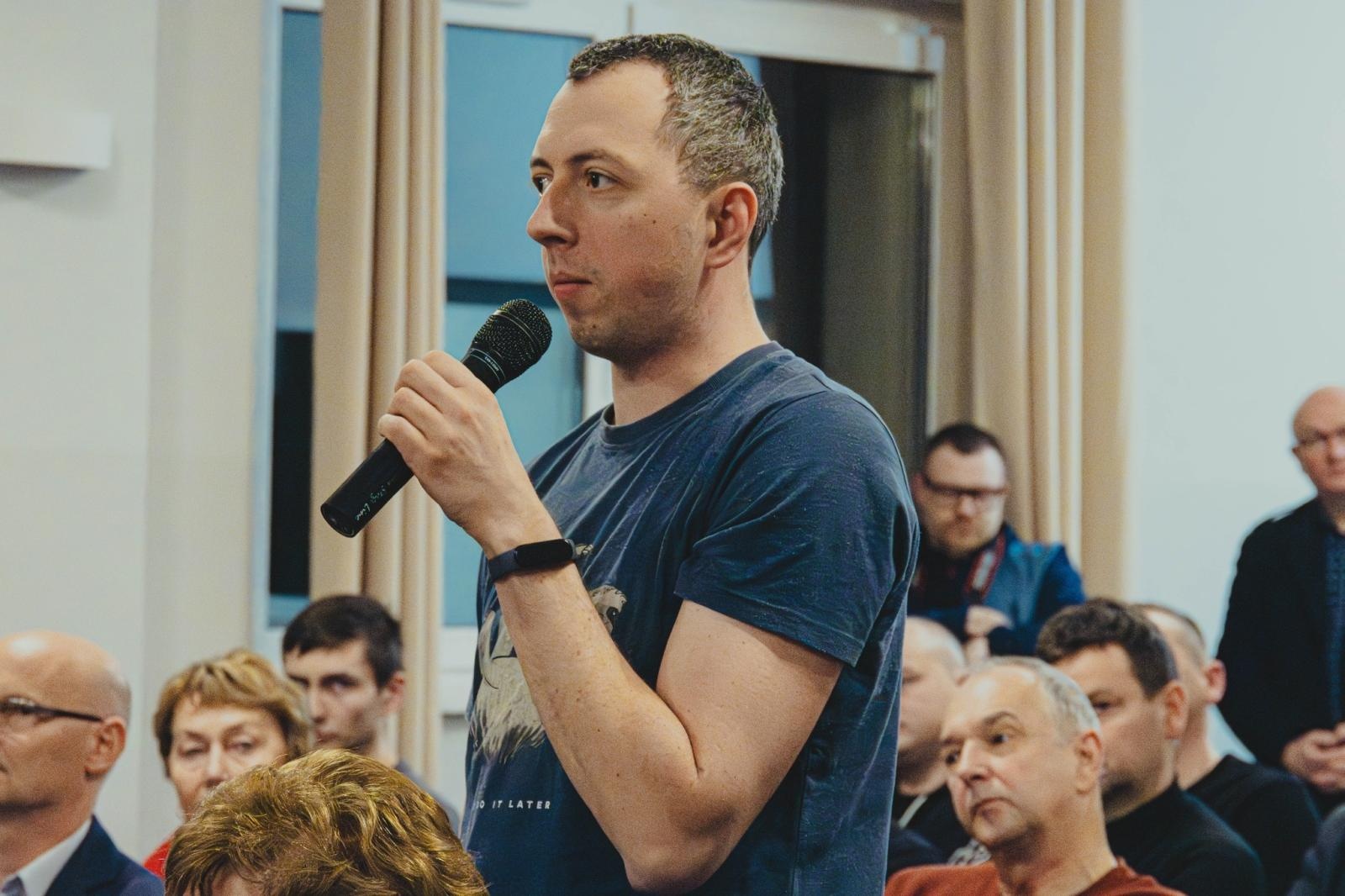 Zdjęcie w galerii na portalu naszwodzislaw.com: Prezydent Kieca spotkał się z mieszkańcami Radlina II wiadomości z regionu