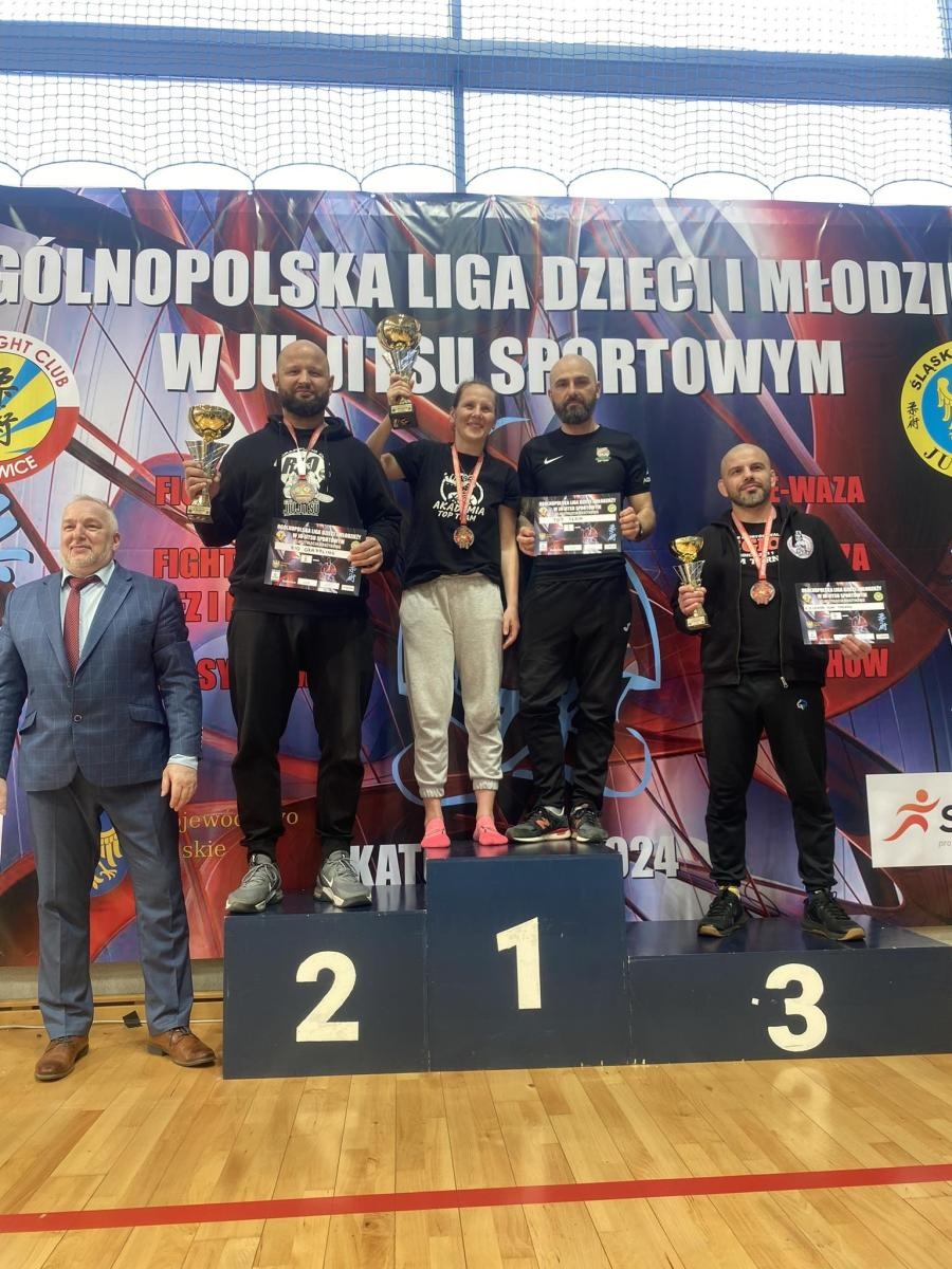 Zdjęcie w galerii na portalu naszwodzislaw.com: Akademia Top Team zdominowała Ligę dzieci i młodzieży w Katowicach wiadomości z regionu