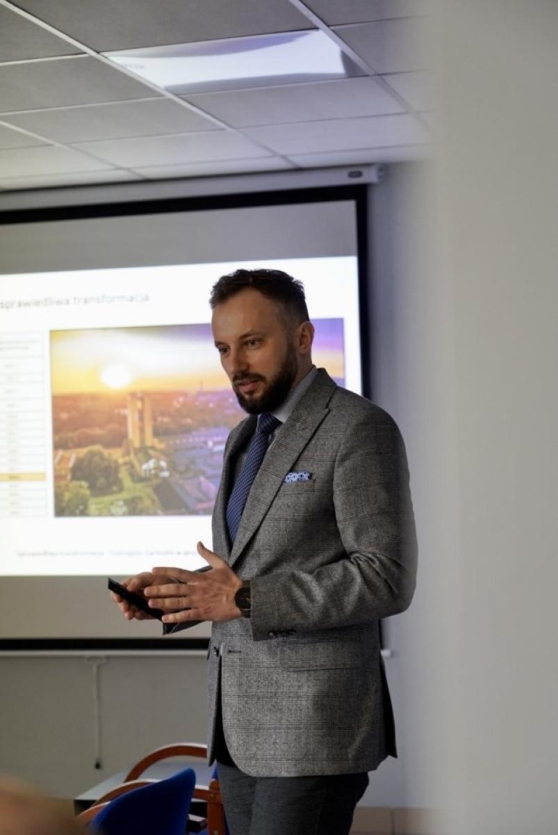 Zdjęcie w galerii na portalu naszwodzislaw.com: W Rydułtowach rozmawiali o zrównoważonej gospodarce w Subregionie Zachodnim wiadomości z regionu