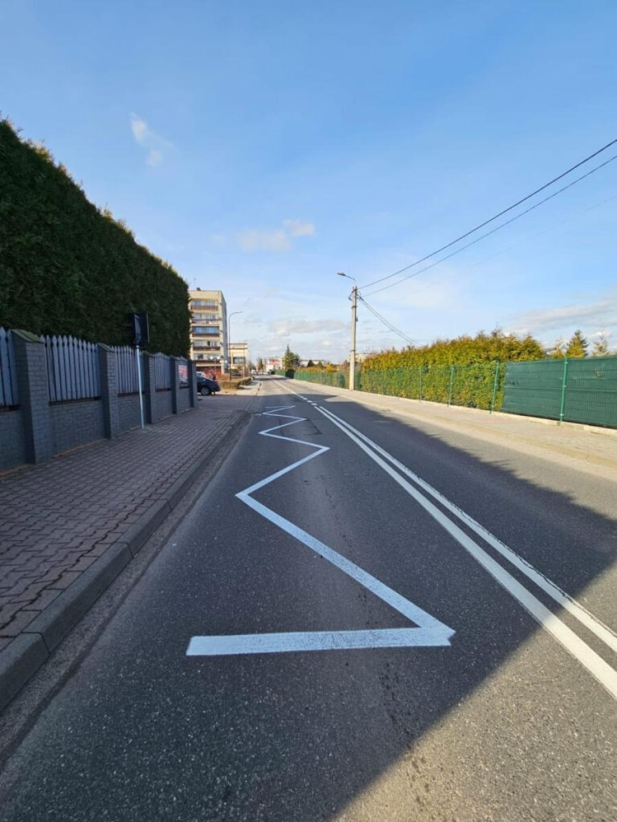 Zdjęcie w galerii na portalu naszwodzislaw.com: W Radlinie powstały nowe przystanki autobusowe wiadomości z regionu