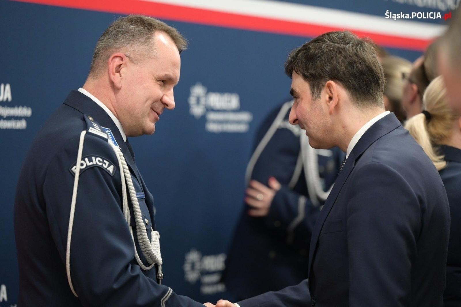 Zdjęcie w galerii na portalu naszwodzislaw.com: Nowi zastępcy komendanta wojewódzkiego policji. Jeden z nich pełnił służbę w Wodzisławiu Śląskim wiadomości z regionu