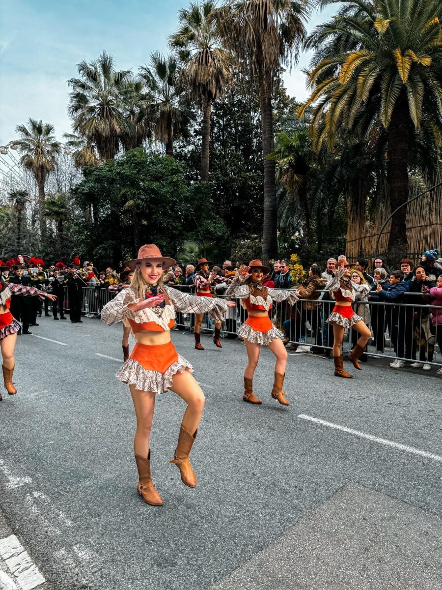 Zdjęcie w galerii na portalu naszwodzislaw.com: Zespół Sukces i Orkiestra KWK Rydułtowy na festiwalu w Nicei wiadomości z regionu