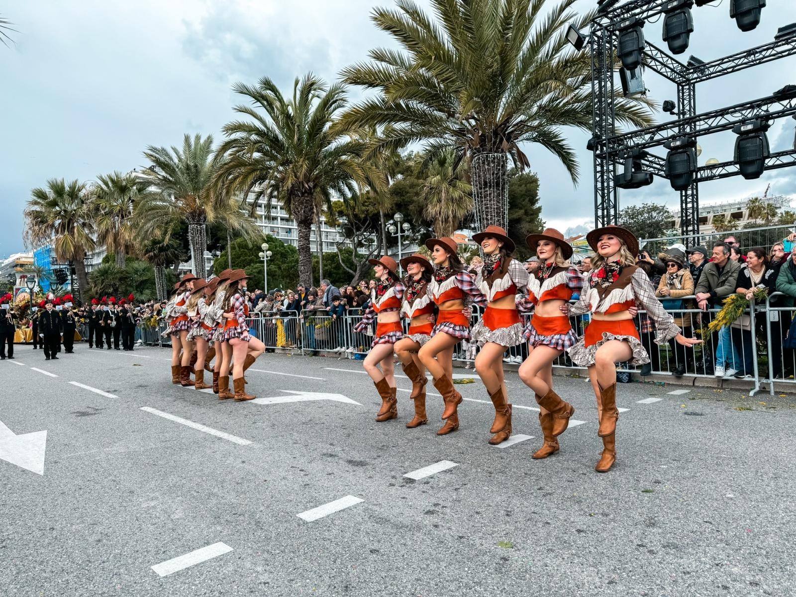 Zdjęcie w galerii na portalu naszwodzislaw.com: Zespół Sukces i Orkiestra KWK Rydułtowy na festiwalu w Nicei wiadomości z regionu