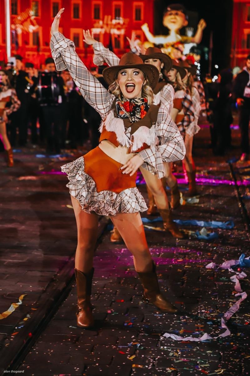 Zdjęcie w galerii na portalu naszwodzislaw.com: Zespół Sukces i Orkiestra KWK Rydułtowy na festiwalu w Nicei wiadomości z regionu