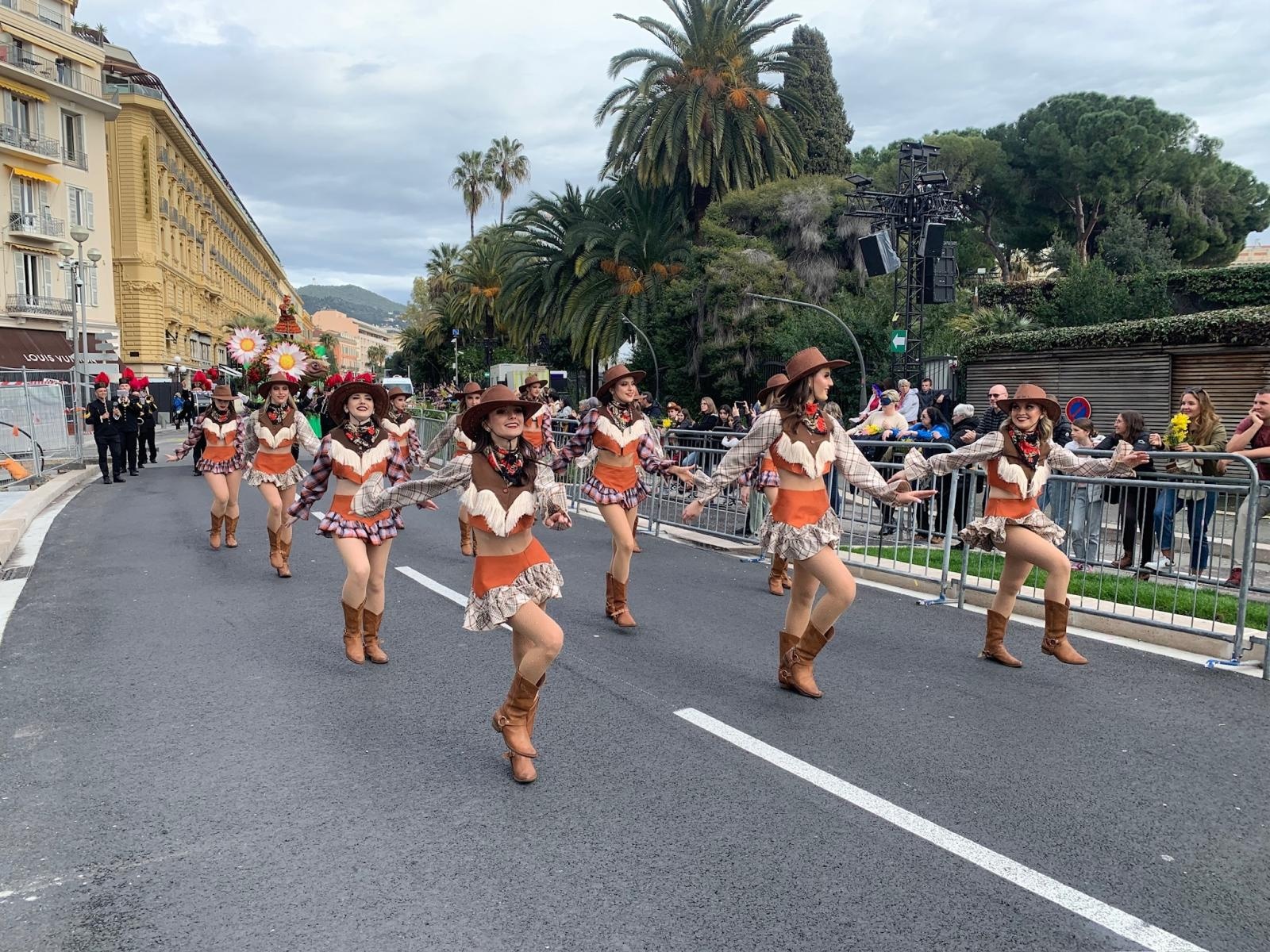 Zdjęcie w galerii na portalu naszwodzislaw.com: Zespół Sukces i Orkiestra KWK Rydułtowy na festiwalu w Nicei wiadomości z regionu